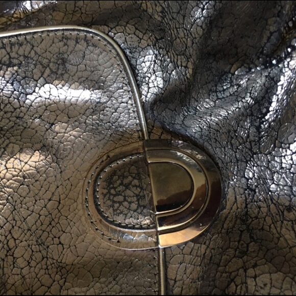 Keeping💁🏼♀️Anya Hindmarch Crackled Distressed - Picture 6 of 8